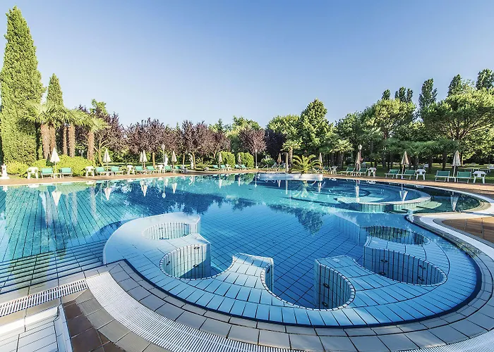 Hotel Des Bains Terme 4*